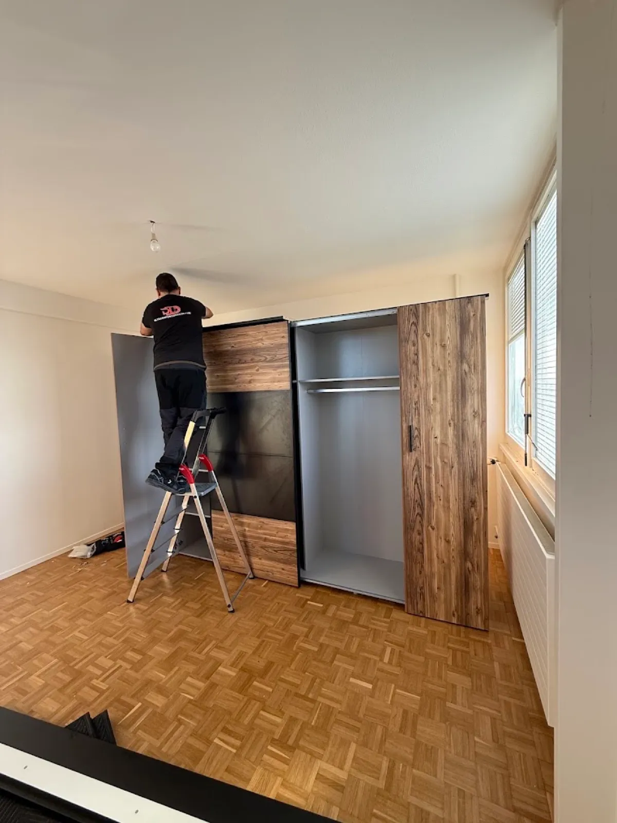 Montage d’une armoire